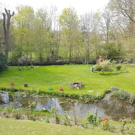 Charmante Maison Au Calme Yerres Esterno foto